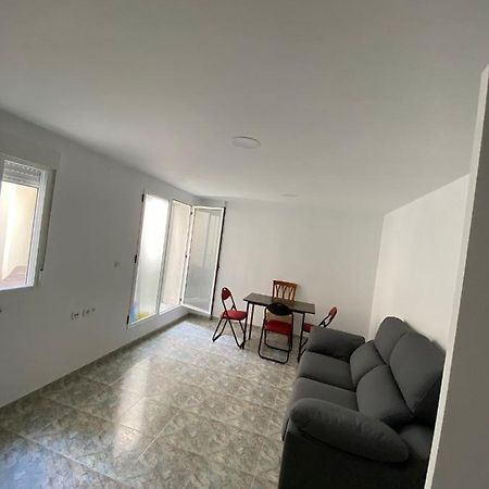 Habitacion Privada En Un Gran Sector Lägenhet Valencia Exteriör bild